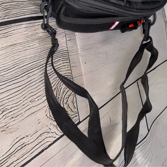 SAMSONITE Crossbody Black Nylon Bag - Picture 11 of 12